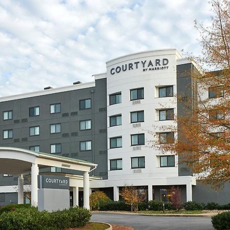 Courtyard Bristol Hotel Exterior photo