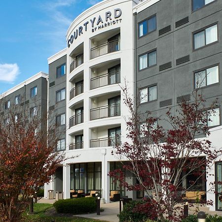 Courtyard Bristol Hotel Exterior photo